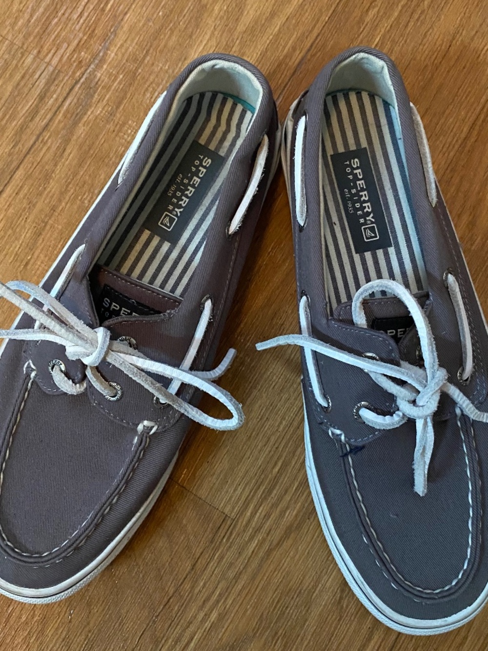 Men’s Charcoal Gray Sperry Top Sider Halyard size 8.5 LIKE NEW!